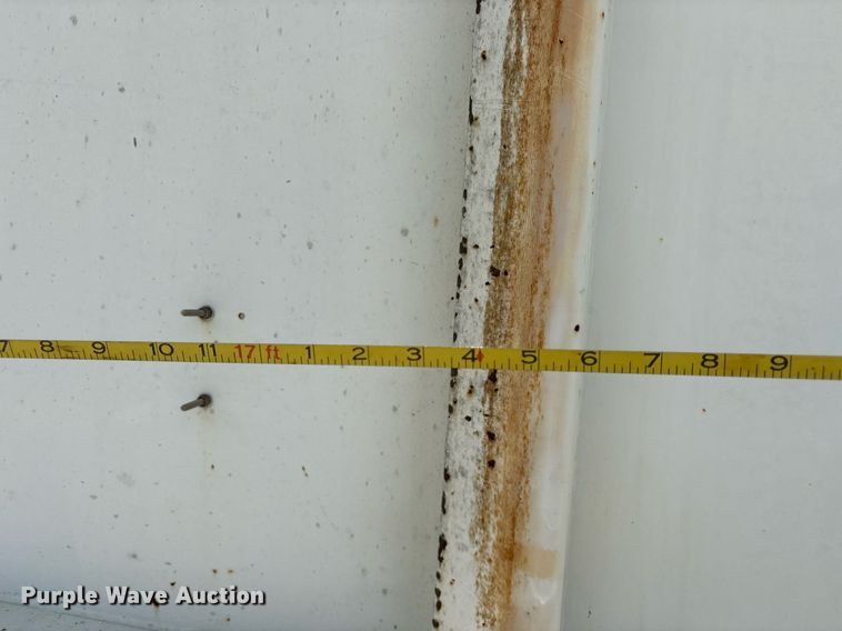 image for item DY0698 2000 Red River BD237 bottom dump trailer