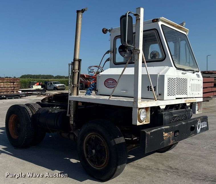 image for item DY8088 Ottawa YT30 yard truck