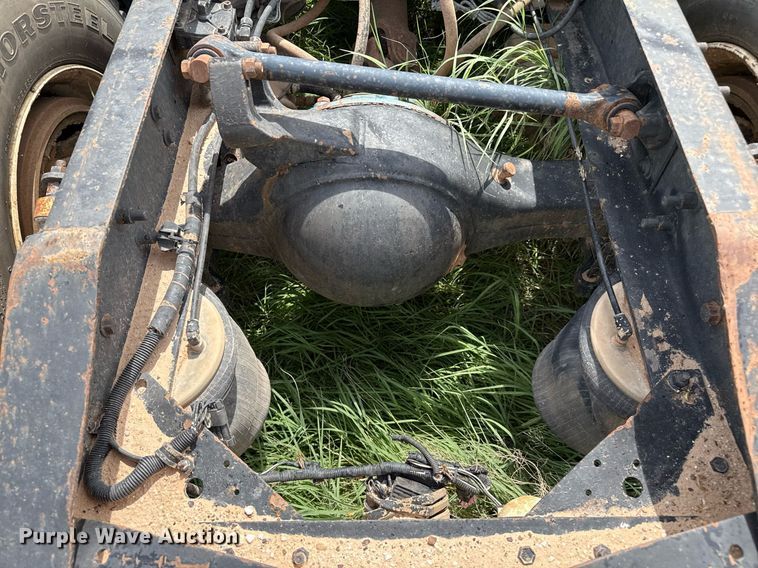 image for item DZ8625 2007 International 9200i semi truck