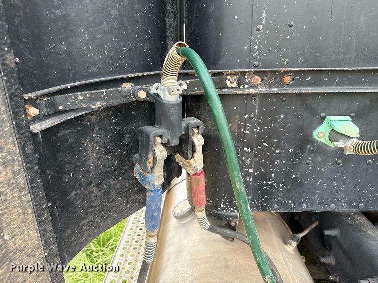 image for item DZ8625 2007 International 9200i semi truck