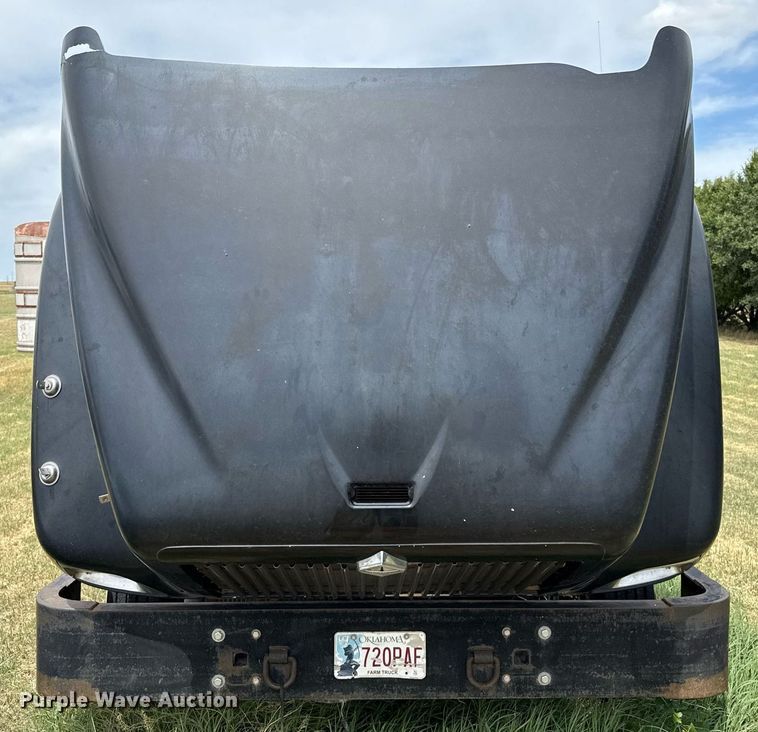 image for item DZ8625 2007 International 9200i semi truck