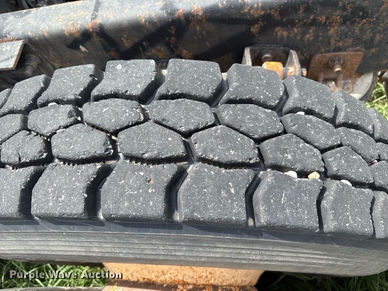 image for item DZ8625 2007 International 9200i semi truck