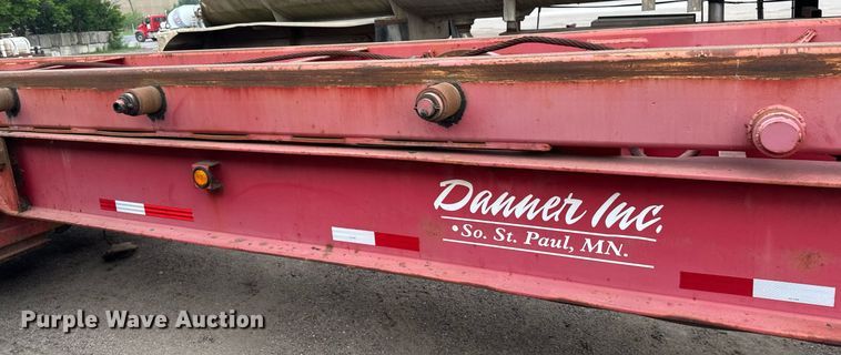 image for item EB2637 1991 Benlee roll-off container trailer