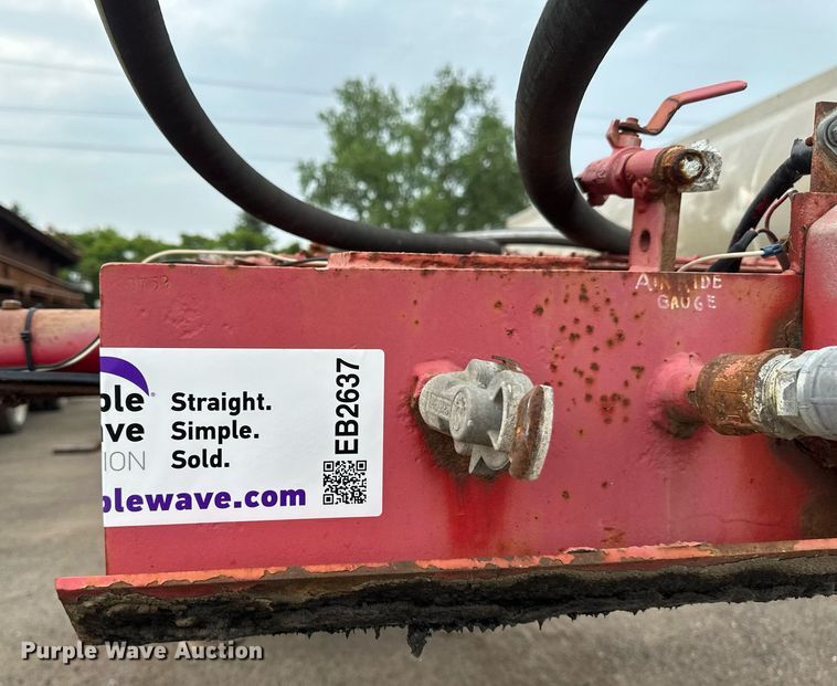 image for item EB2637 1991 Benlee roll-off container trailer