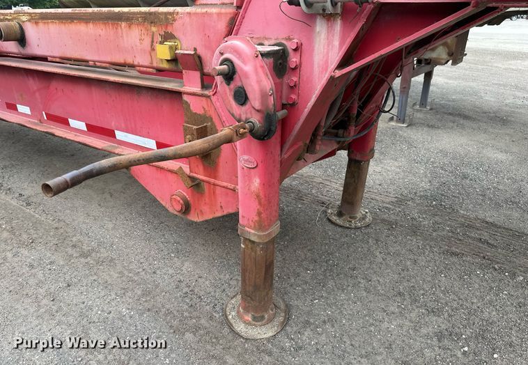 image for item EB2637 1991 Benlee roll-off container trailer