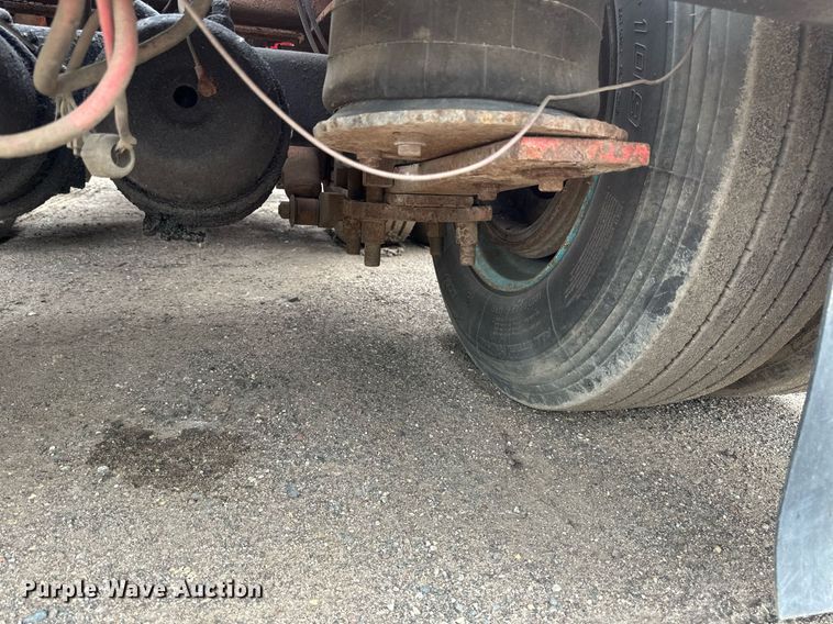 image for item EB2637 1991 Benlee roll-off container trailer