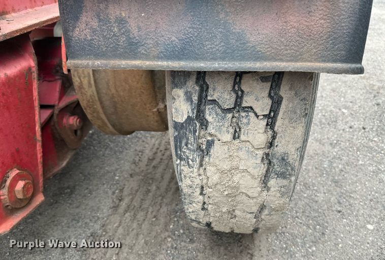 image for item EB2637 1991 Benlee roll-off container trailer