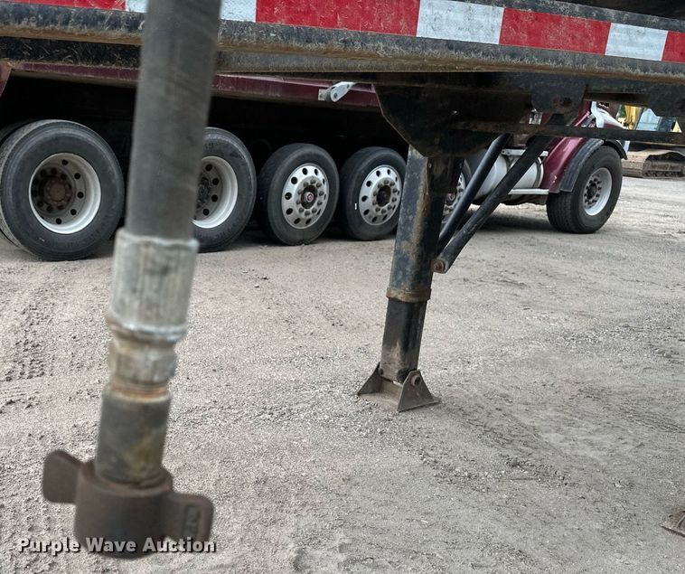 image for item EB2638 2012 MAC end dump trailer