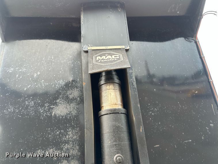 image for item EB2638 2012 MAC end dump trailer