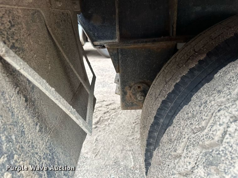 image for item EB2638 2012 MAC end dump trailer