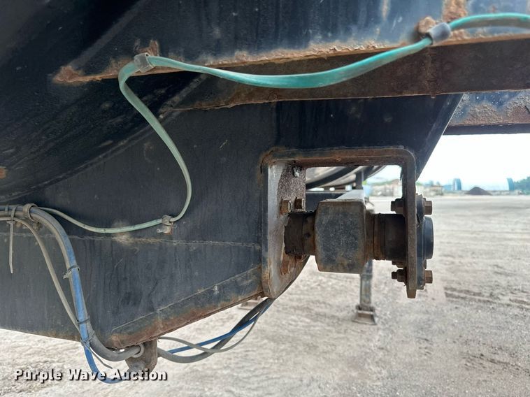 image for item EB2638 2012 MAC end dump trailer