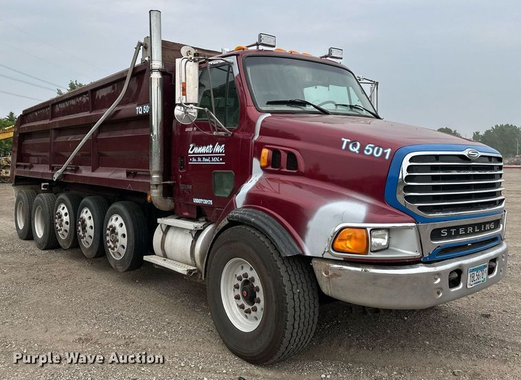 image for item EB2648 2001 Sterling LT9500 dump truck
