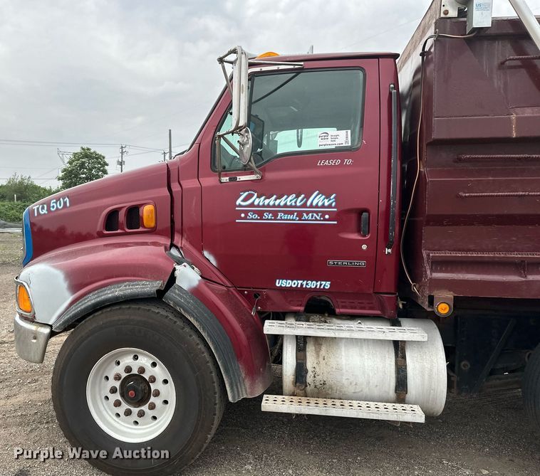 image for item EB2648 2001 Sterling LT9500 dump truck
