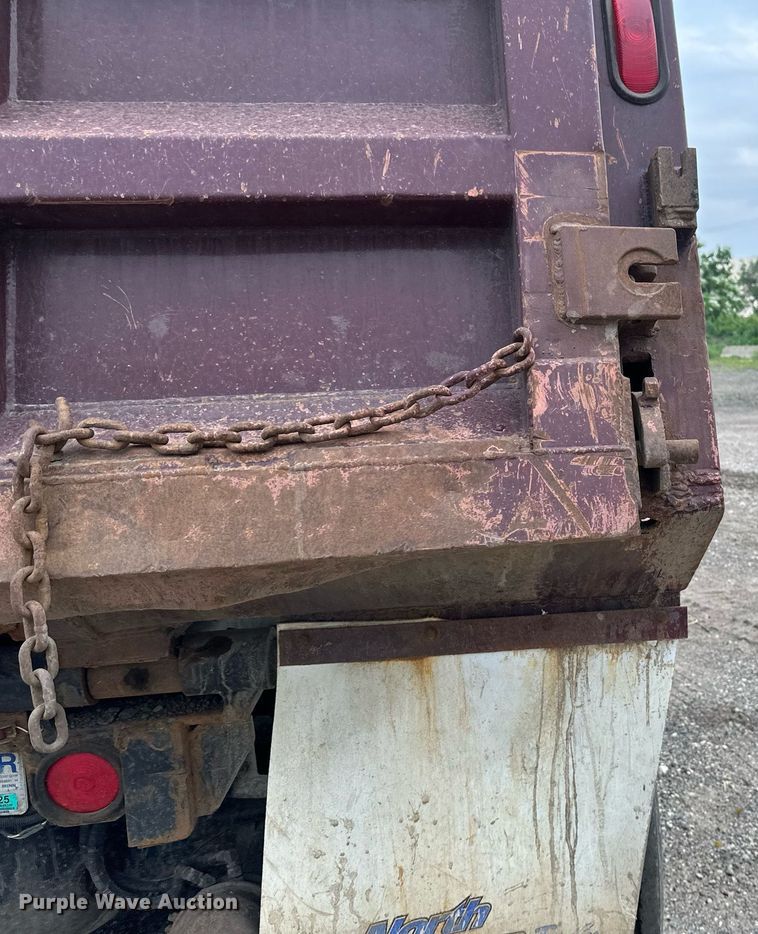 image for item EB2648 2001 Sterling LT9500 dump truck