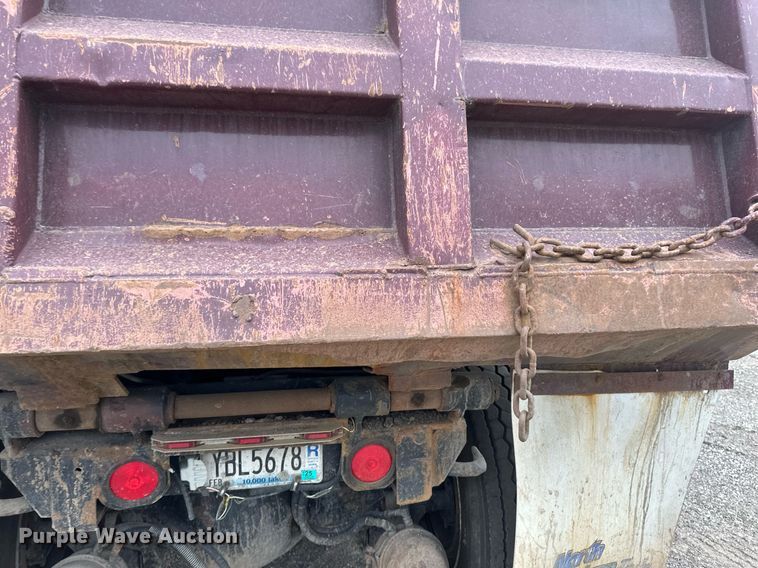 image for item EB2648 2001 Sterling LT9500 dump truck