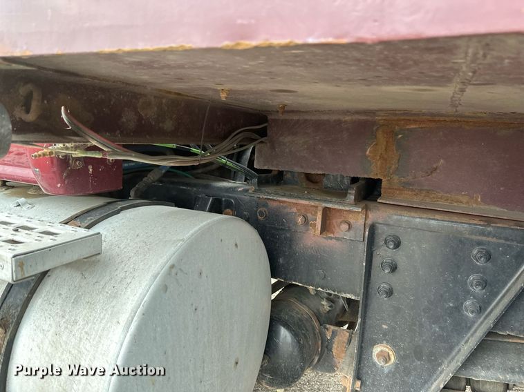 image for item EB2648 2001 Sterling LT9500 dump truck