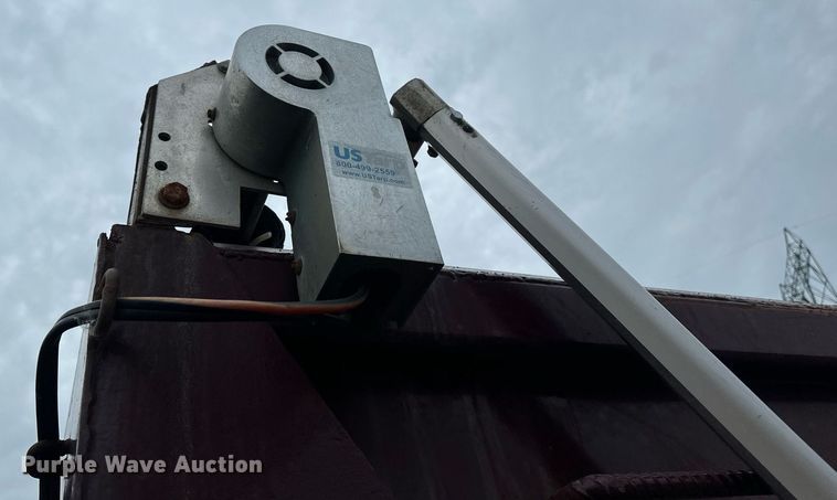 image for item EB2648 2001 Sterling LT9500 dump truck