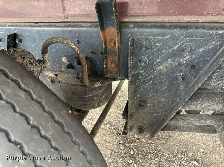 image for item EB2648 2001 Sterling LT9500 dump truck