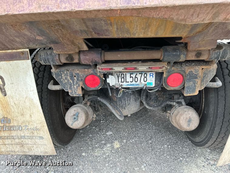 image for item EB2648 2001 Sterling LT9500 dump truck