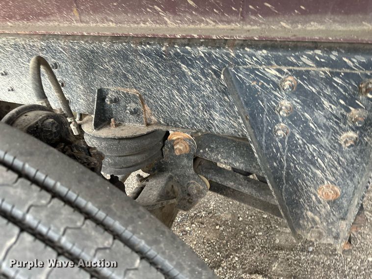 image for item EB2648 2001 Sterling LT9500 dump truck