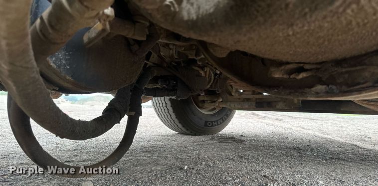 image for item EB2648 2001 Sterling LT9500 dump truck