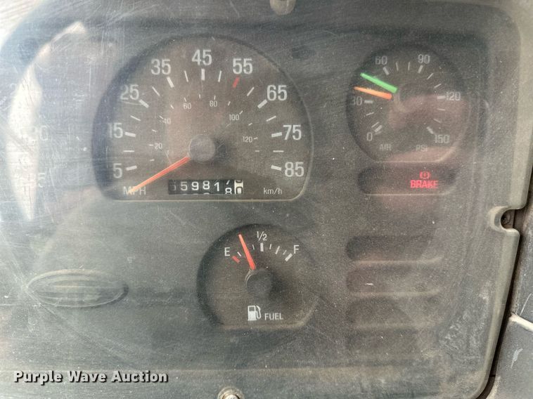 image for item EB2648 2001 Sterling LT9500 dump truck