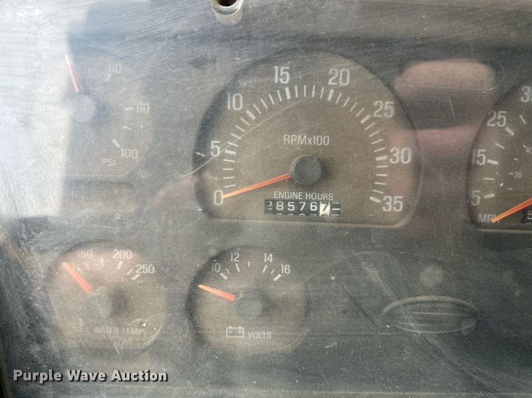 image for item EB2648 2001 Sterling LT9500 dump truck