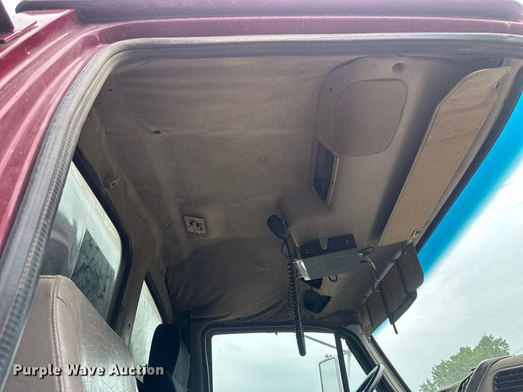 image for item EB2648 2001 Sterling LT9500 dump truck