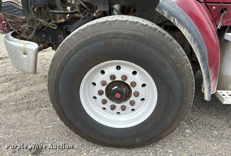 image for item EB2648 2001 Sterling LT9500 dump truck