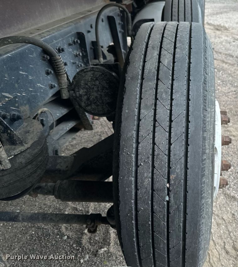 image for item EB2648 2001 Sterling LT9500 dump truck