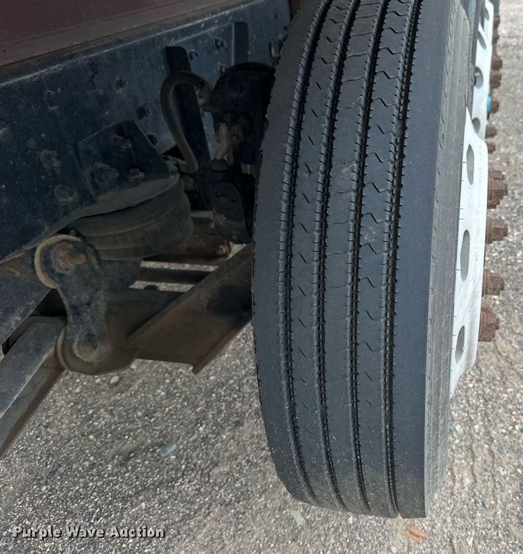 image for item EB2648 2001 Sterling LT9500 dump truck