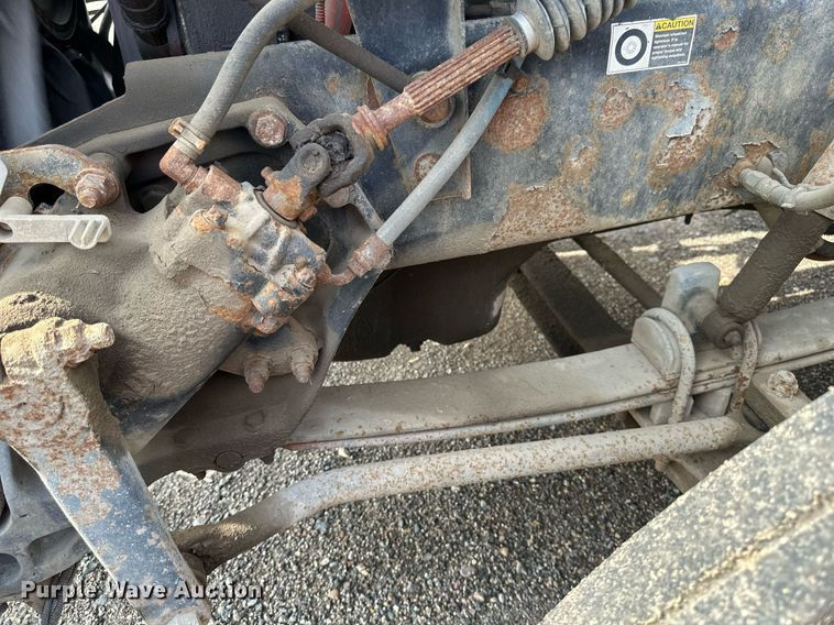 image for item EB2674 2009 Peterbilt 386 semi truck