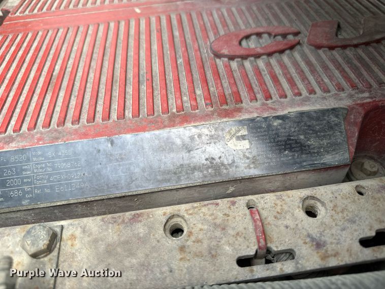 image for item EB2697 2005 International 9400I semi truck