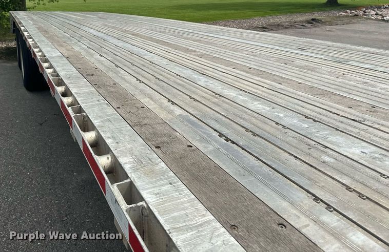 image for item EB2702 2020 Wilson AD-1080 drop deck trailer