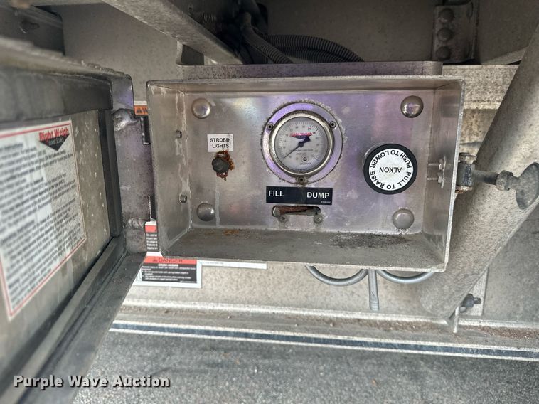 image for item EB2702 2020 Wilson AD-1080 drop deck trailer