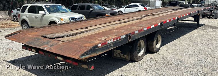 image for item EC3739 1998 Fleet Air Worldwide Inc roll-off tilt deck container trailer