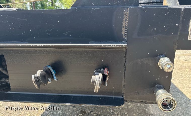 image for item EC3739 1998 Fleet Air Worldwide Inc roll-off tilt deck container trailer