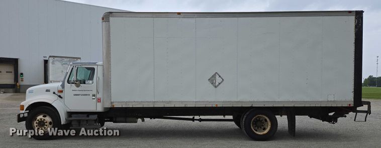 image for item EC4289 2001 International 4700 box truck