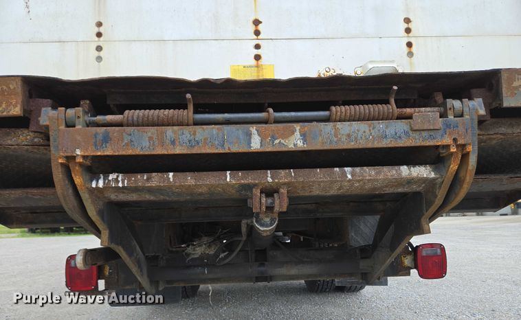 image for item EC4289 2001 International 4700 box truck