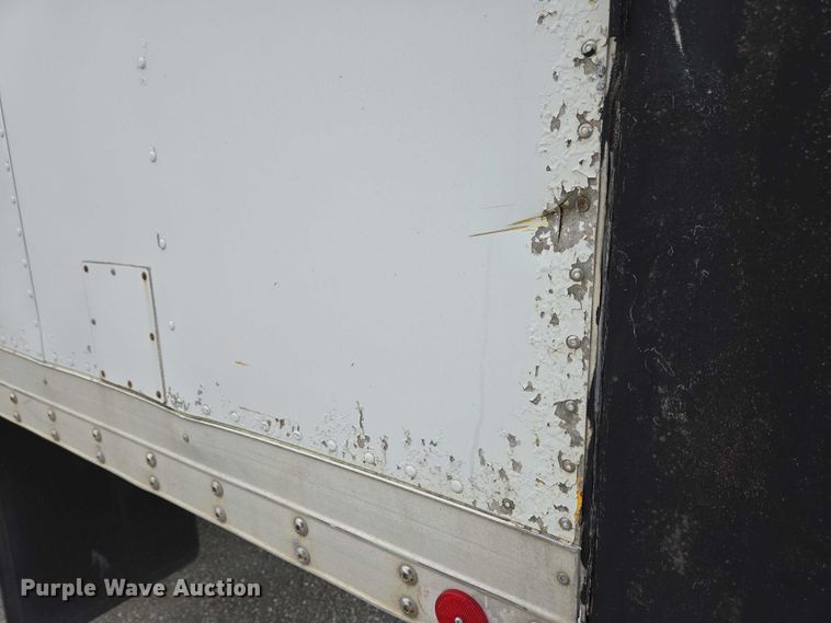 image for item EC4289 2001 International 4700 box truck