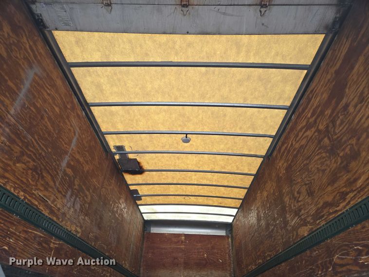 image for item EC4289 2001 International 4700 box truck