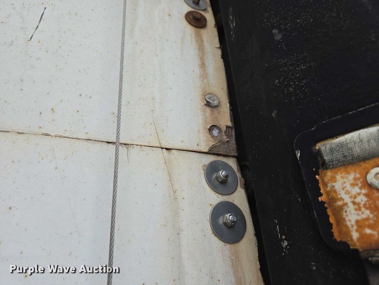 image for item EC4289 2001 International 4700 box truck