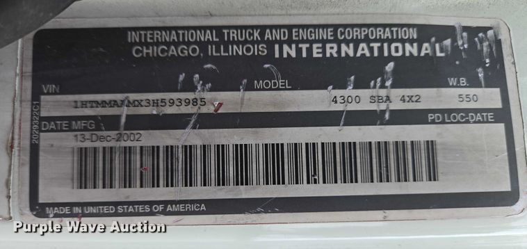image for item EC4290 2003 International 4300 SBA box truck