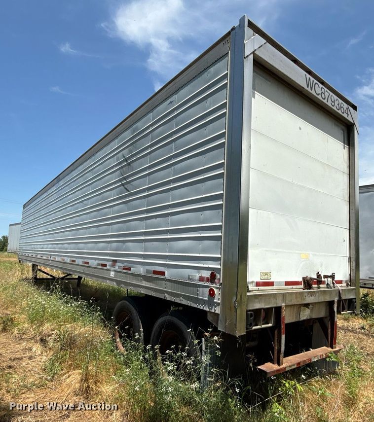 image for item ED4261 1988 Great Dane dry van trailer