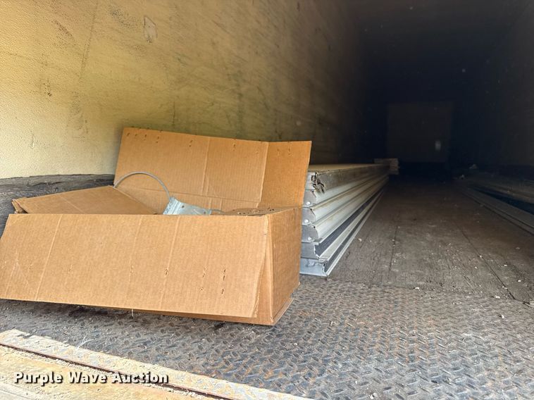 image for item ED4261 1988 Great Dane dry van trailer