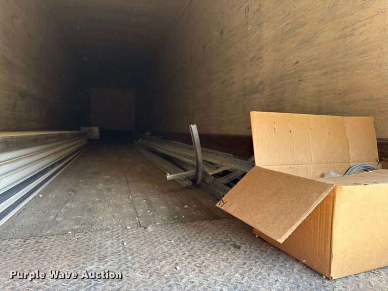 image for item ED4261 1988 Great Dane dry van trailer