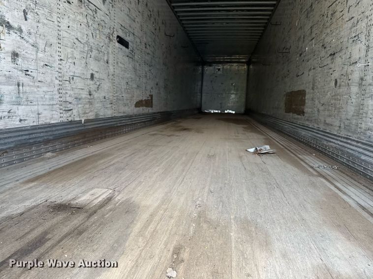 image for item ED4263 2001 Wabash dry van trailer