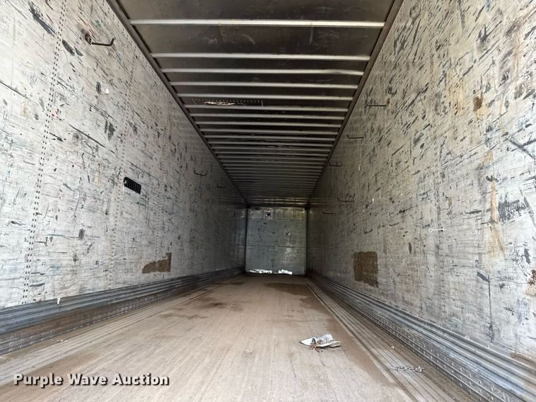 image for item ED4263 2001 Wabash dry van trailer