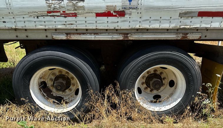 image for item ED4263 2001 Wabash dry van trailer