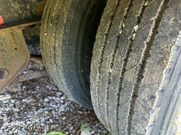 image for item ED4264 2006 Bales equipment trailer